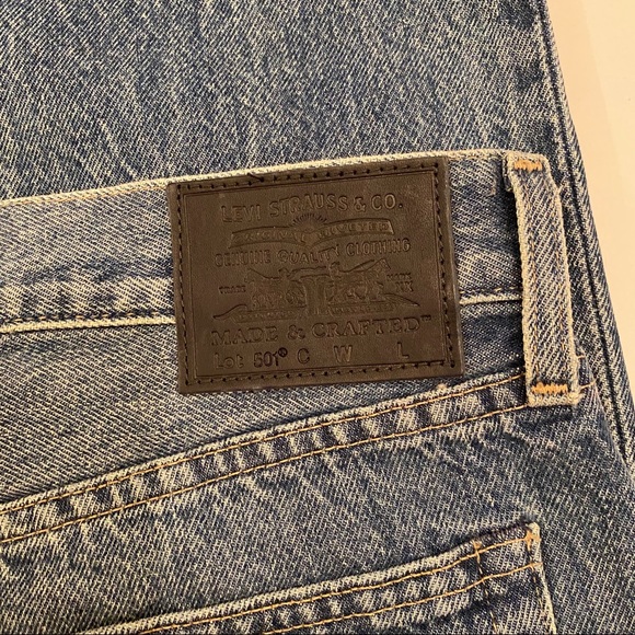 LEVI’S  Embossed High Waisted 501 Crop Jea… - Picture 11 of 13
